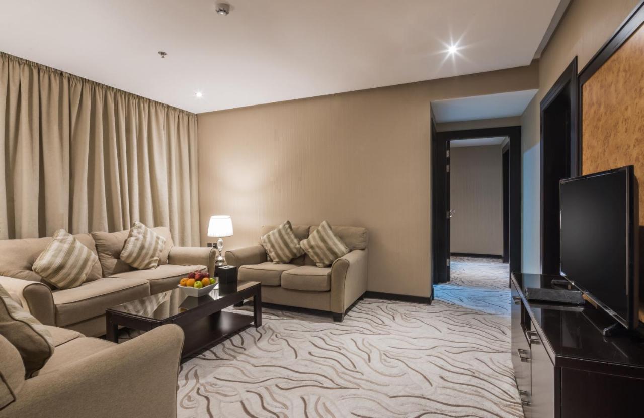 Naviti Warwick Al Khobar Hotel Exterior foto