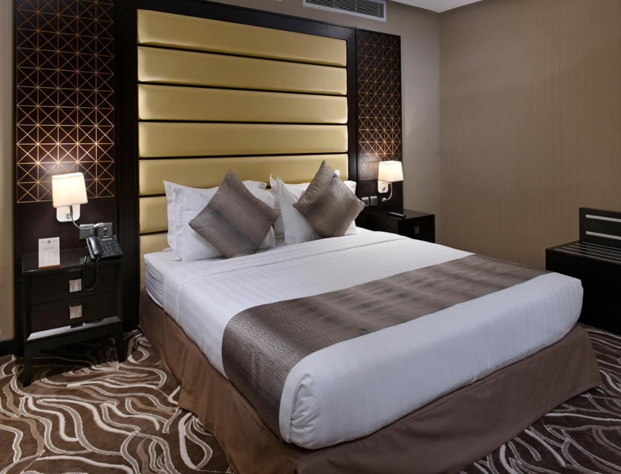 Naviti Warwick Al Khobar Hotel Exterior foto